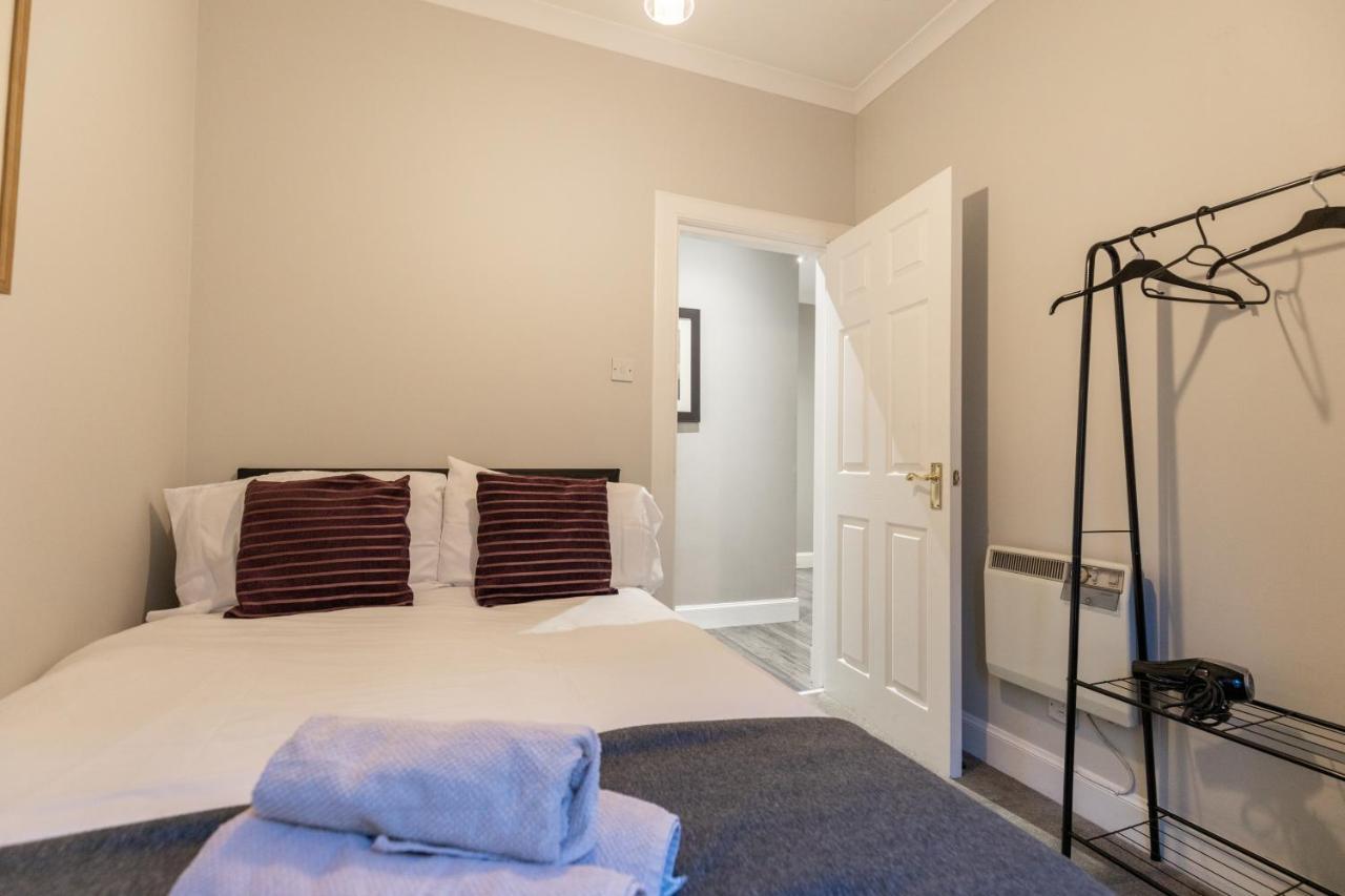 Two Bedroom Apartment Within Walking Distance To City Centre 爱丁堡 外观 照片
